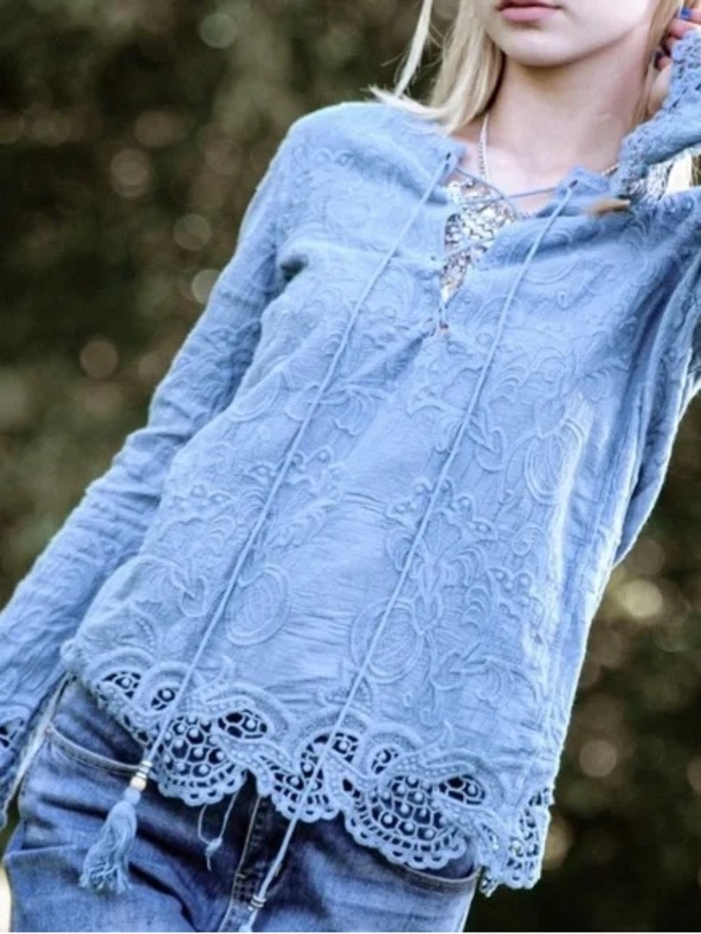 ODDY 100% Cotton Lace-Trim Embroidered Long Sleeve Blouse in Light Blue